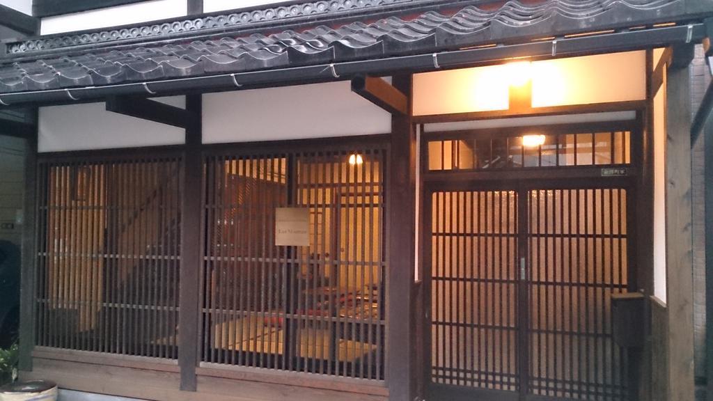 Kanazawa Guest House East Mountain Eksteriør bilde