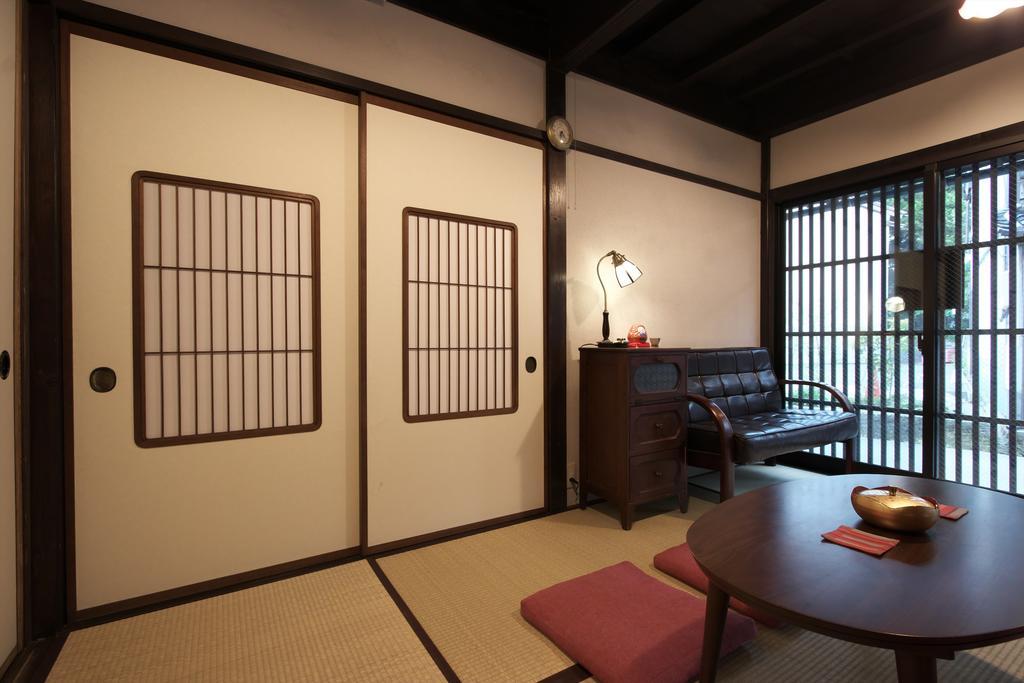 Kanazawa Guest House East Mountain Eksteriør bilde