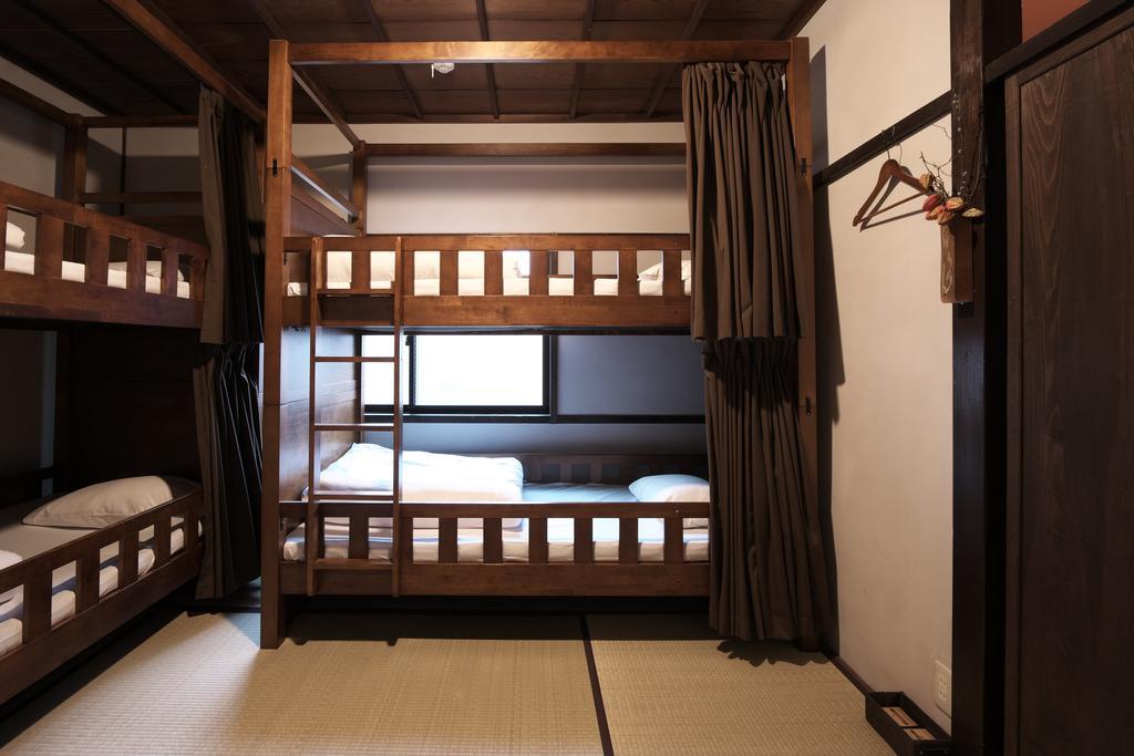 Kanazawa Guest House East Mountain Eksteriør bilde