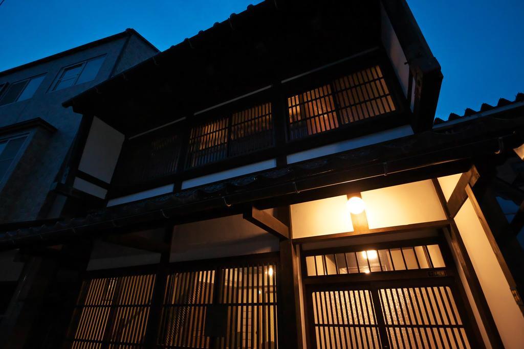 Kanazawa Guest House East Mountain Eksteriør bilde